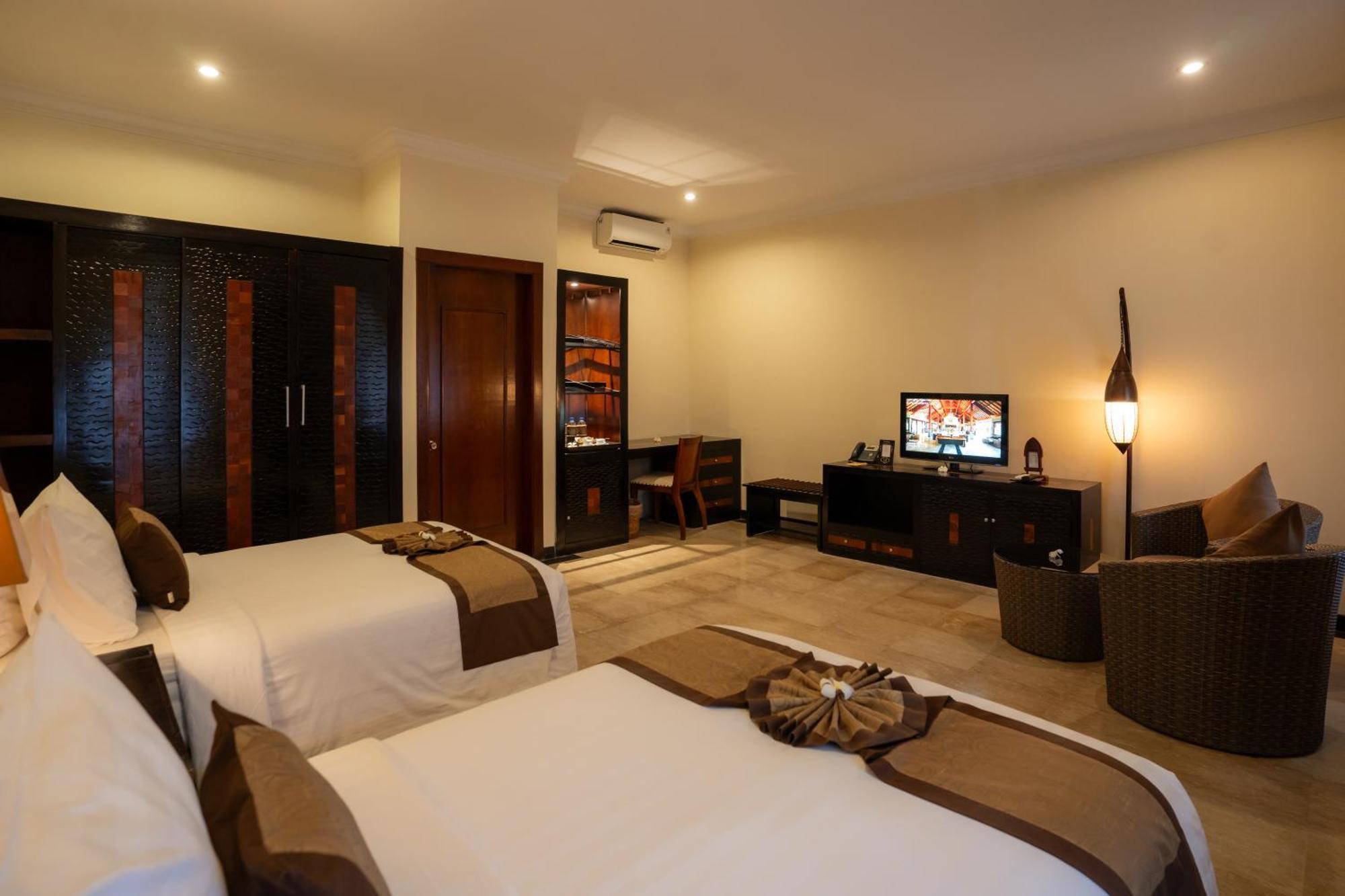 Ombak Sunset Hotel Gili Trawangan Exterior foto