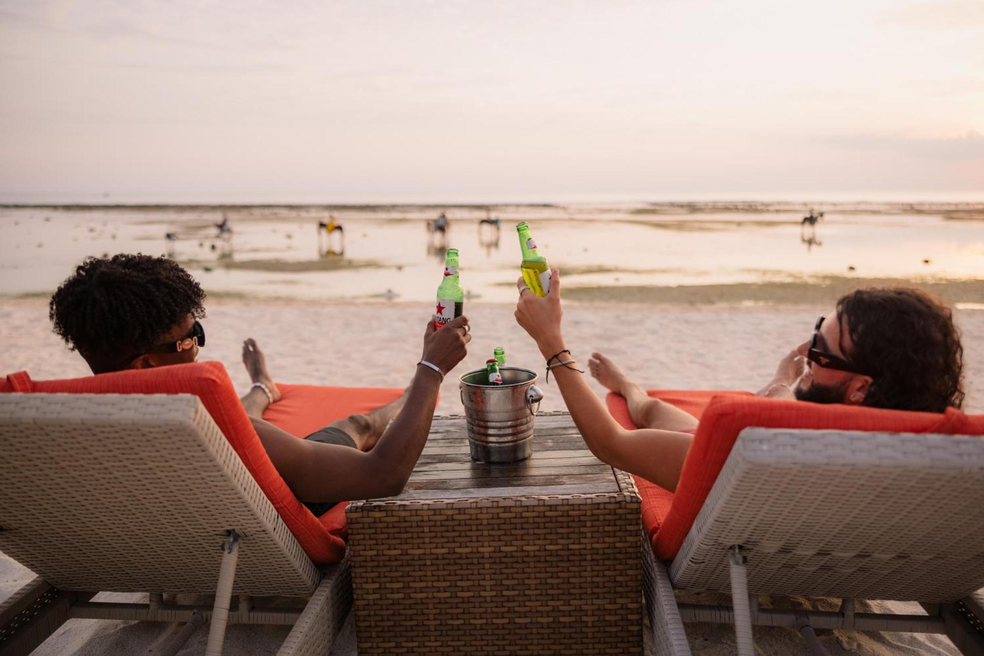 Ombak Sunset Hotel Gili Trawangan Exterior foto